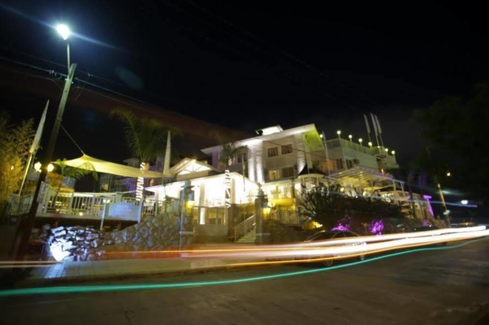 Club House Hotel Villa Carlos Paz Esterno foto