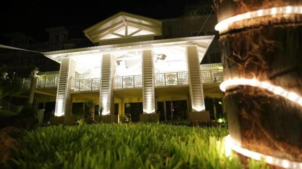 Club House Hotel Villa Carlos Paz Esterno foto